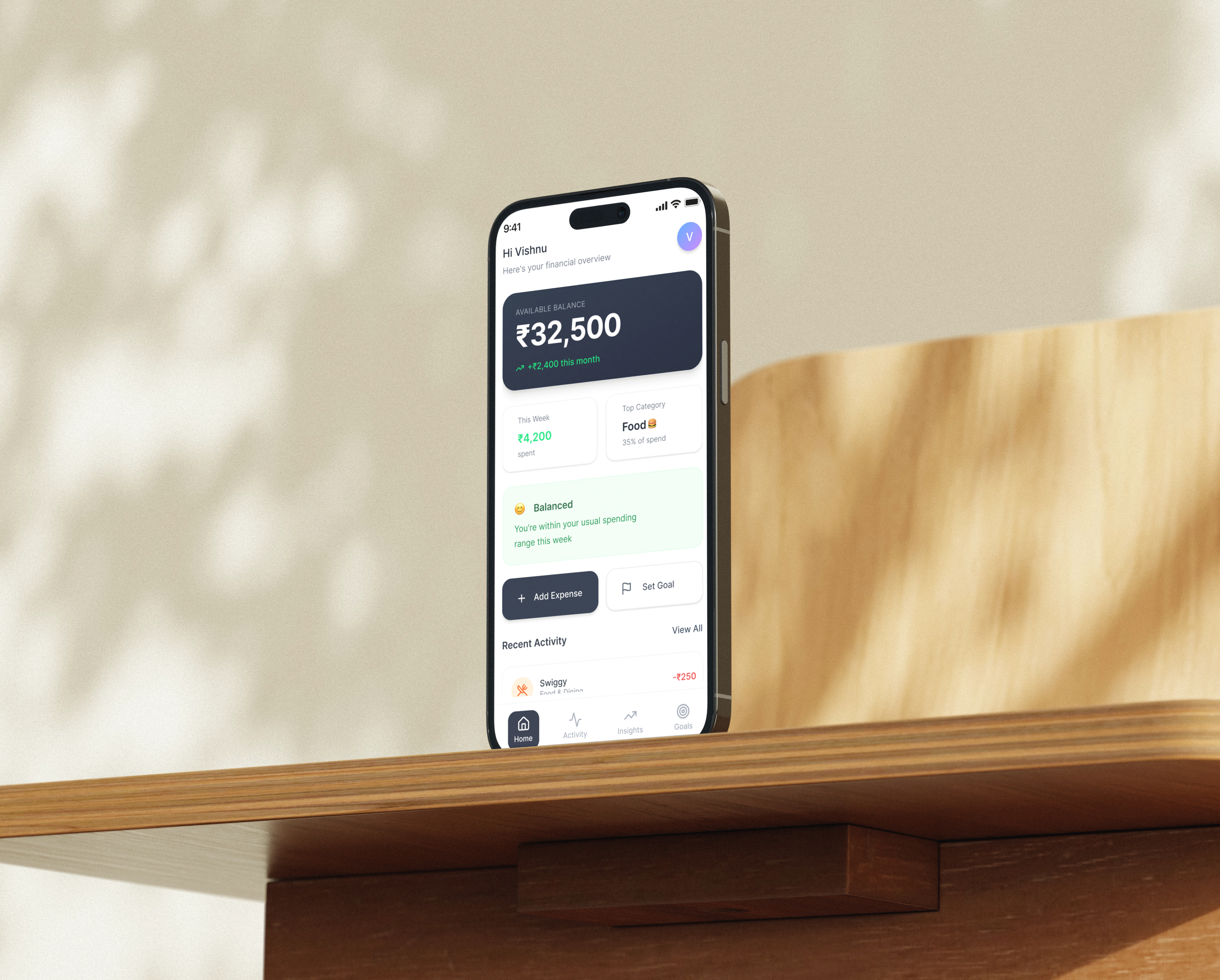 FlowFi personal finance experience